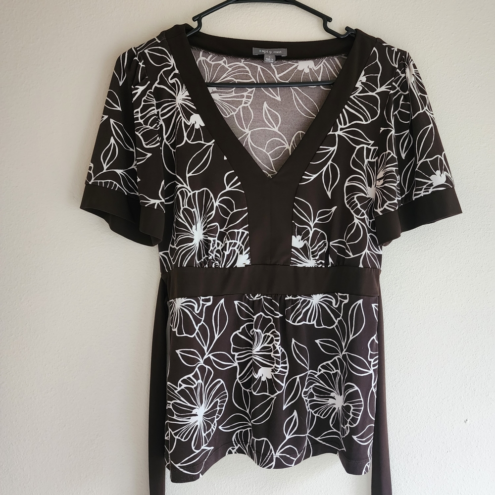 Apt. 9 Brown and White Floral Blouse
